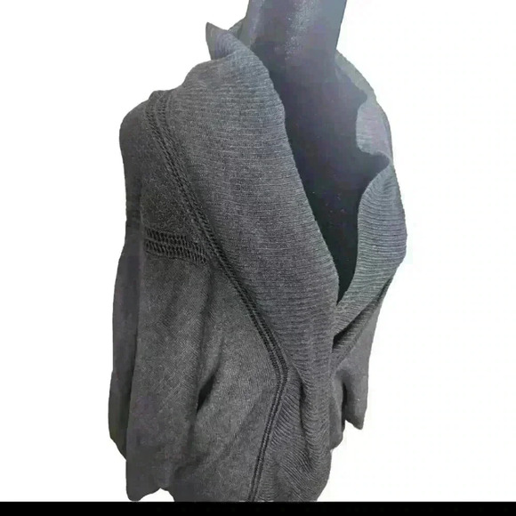 Lululemon Womens Breeze Easy Wrap Heathered Black Sweater XS/S - Picture 8 of 15